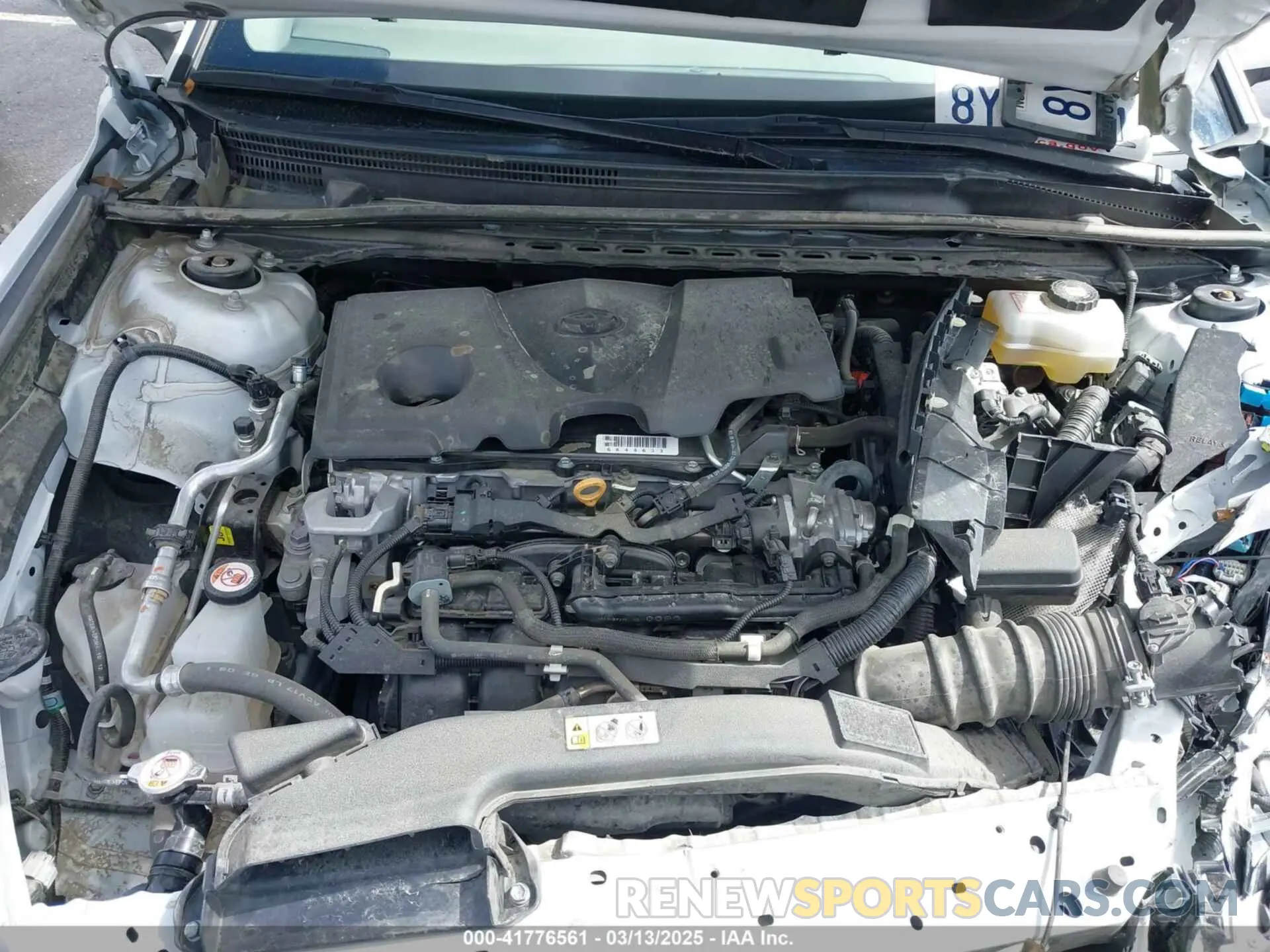 10 fotografías del automóvil dañado 4T1C31AK9NU576935 TOYOTA CAMRY 2022