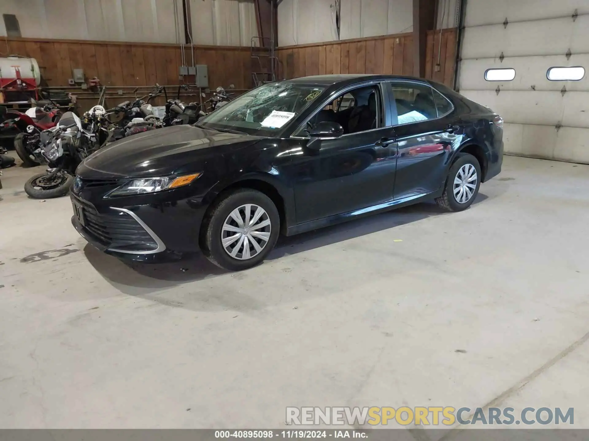 2 fotografías del automóvil dañado 4T1C31AK9NU582279 TOYOTA CAMRY 2022