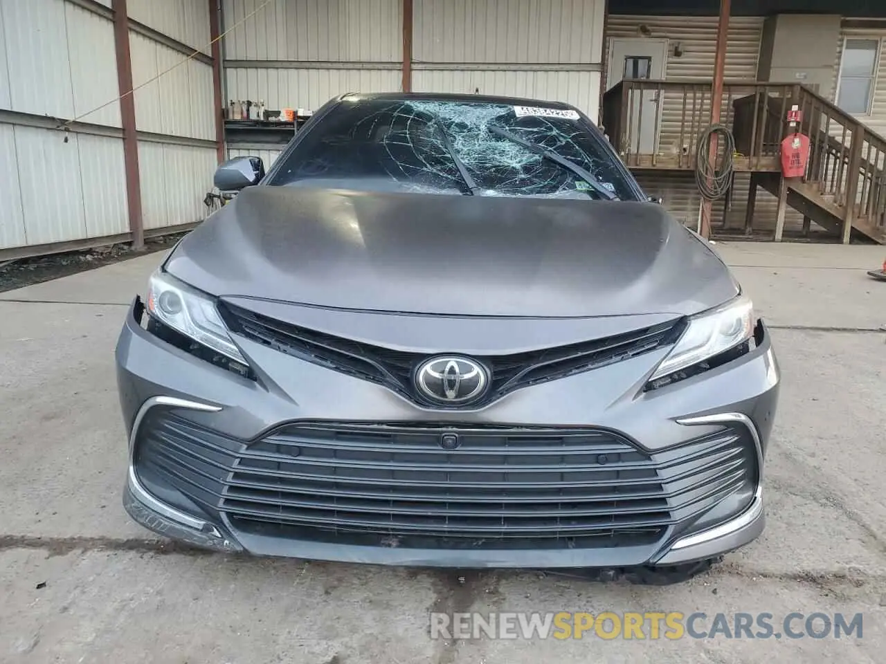 5 fotografías del automóvil dañado 4T1F11AK2NU030464 TOYOTA CAMRY 2022