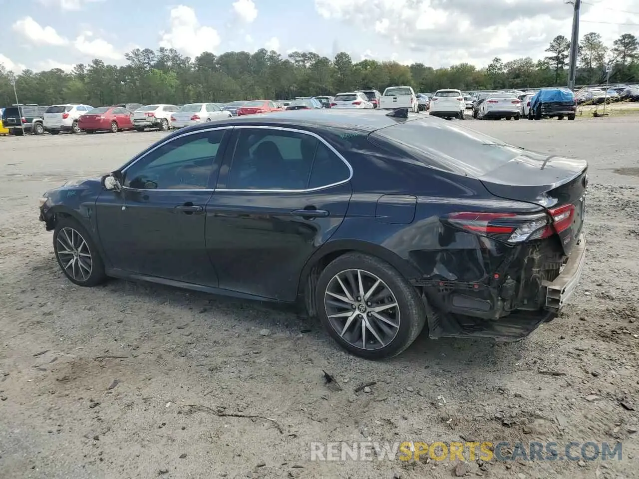 2 fotografías del automóvil dañado 4T1F11AK5NU035805 TOYOTA CAMRY 2022