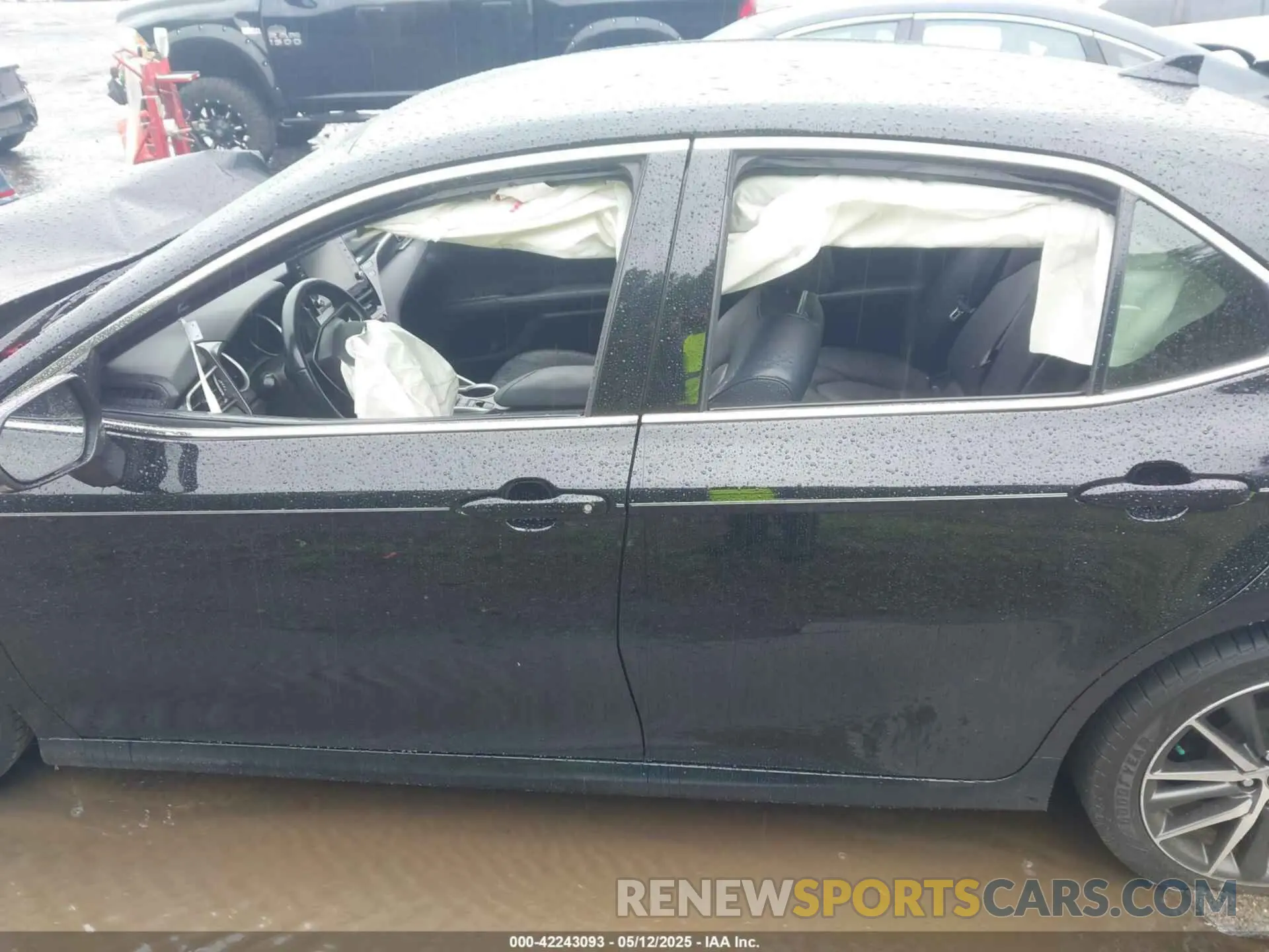 13 fotografías del automóvil dañado 4T1F11AK8NU076638 TOYOTA CAMRY 2022