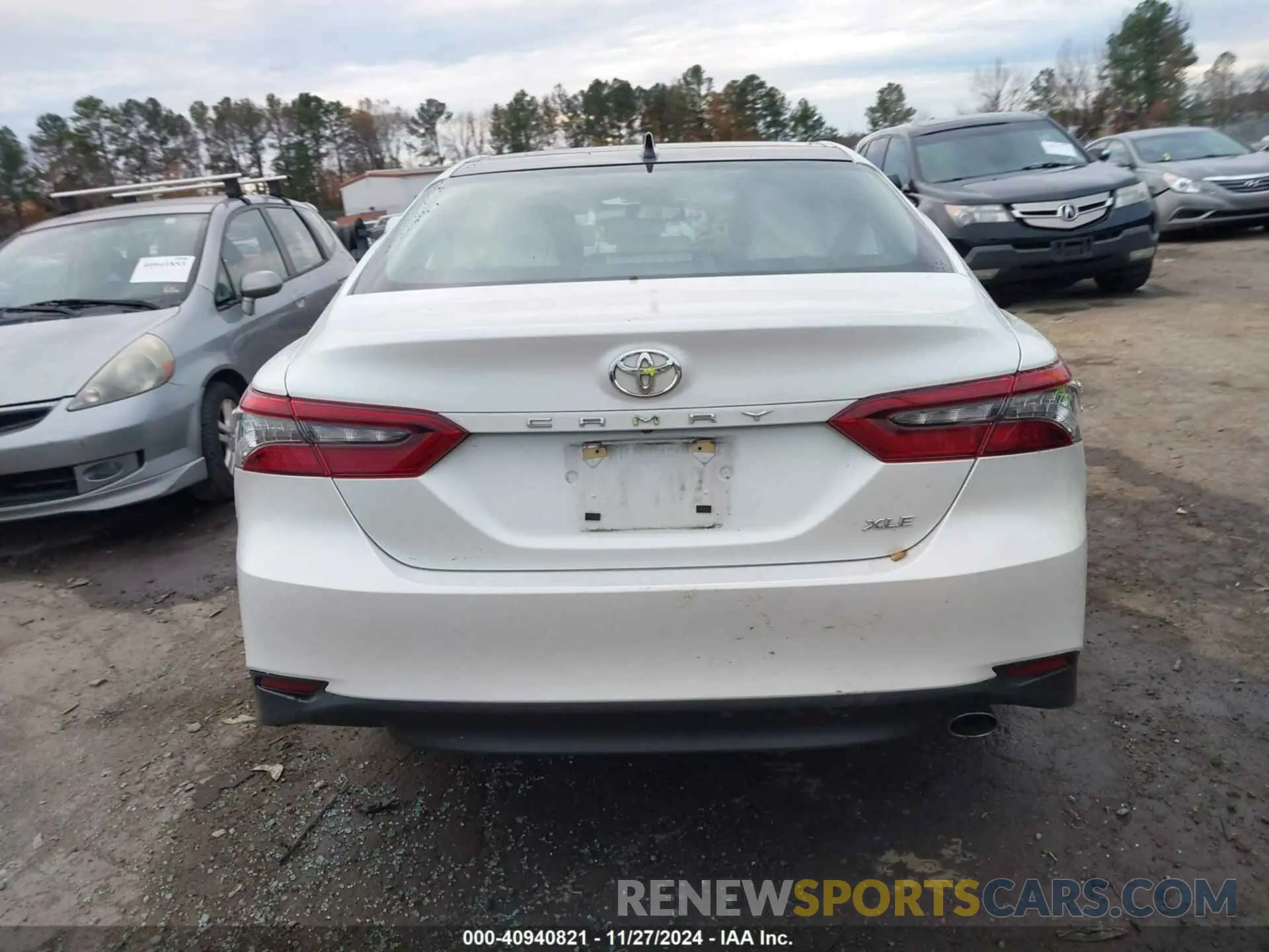 16 fotografías del automóvil dañado 4T1F11AK9NU028078 TOYOTA CAMRY 2022