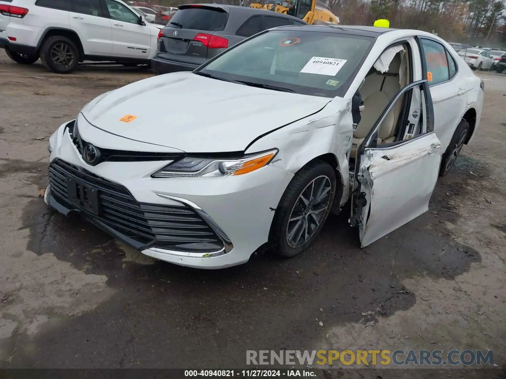 2 fotografías del automóvil dañado 4T1F11AK9NU028078 TOYOTA CAMRY 2022
