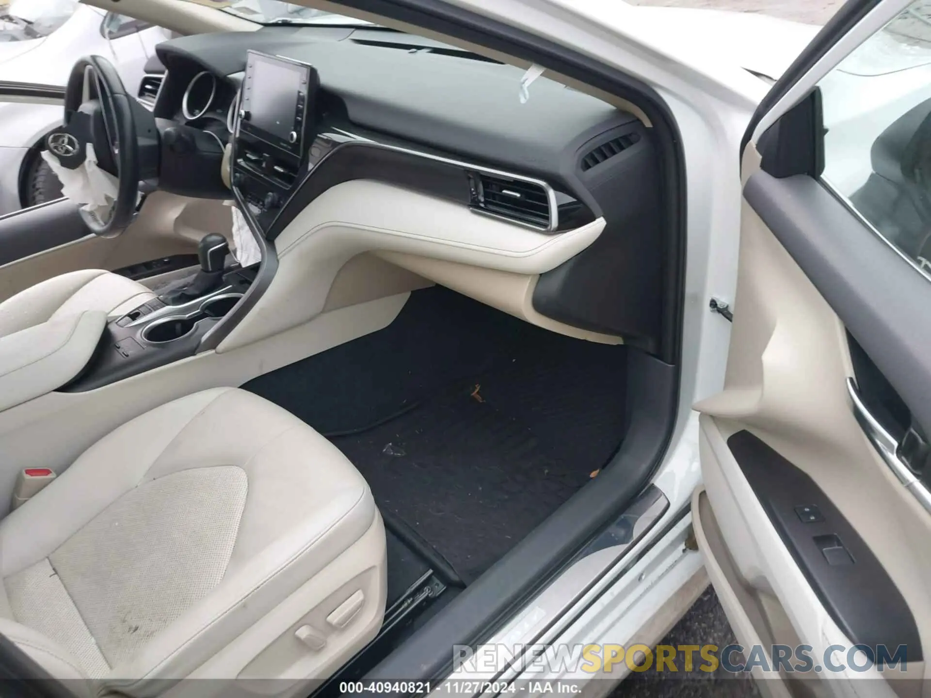 5 fotografías del automóvil dañado 4T1F11AK9NU028078 TOYOTA CAMRY 2022