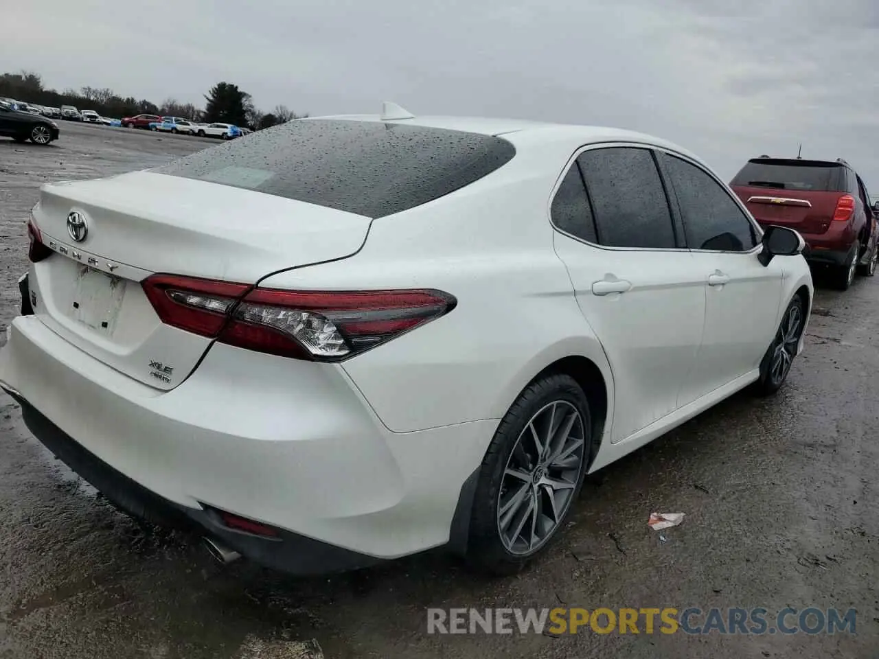 3 fotografías del automóvil dañado 4T1F11BK4NU067496 TOYOTA CAMRY 2022