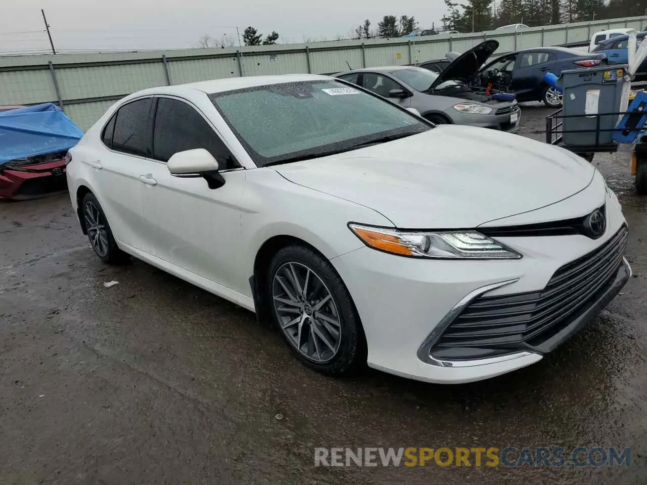 4 fotografías del automóvil dañado 4T1F11BK4NU067496 TOYOTA CAMRY 2022