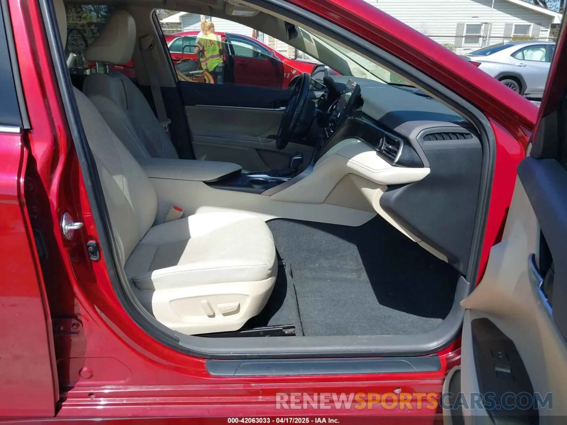 5 fotografías del automóvil dañado 4T1F31AK4NU034347 TOYOTA CAMRY 2022