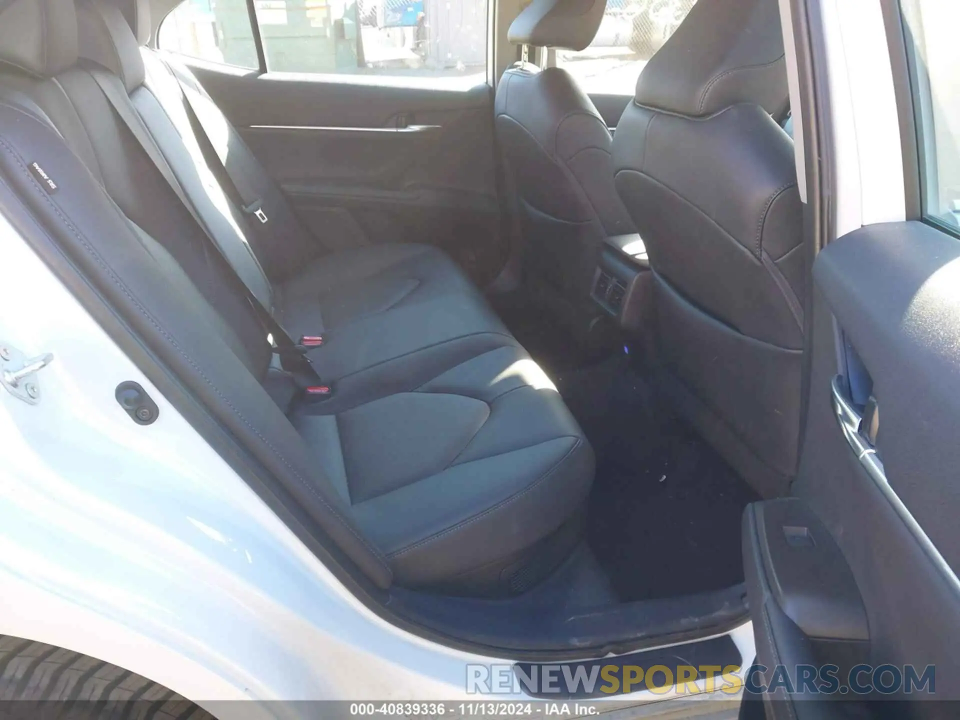 8 fotografías del automóvil dañado 4T1F31AK4NU599424 TOYOTA CAMRY 2022