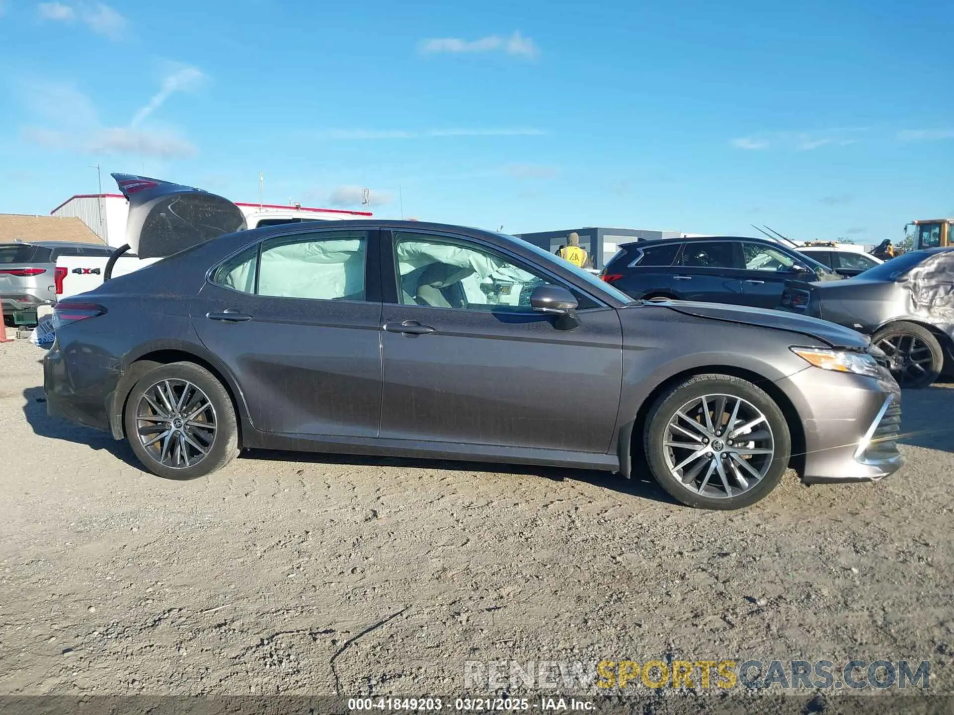 13 fotografías del automóvil dañado 4T1F31AK7NU575845 TOYOTA CAMRY 2022