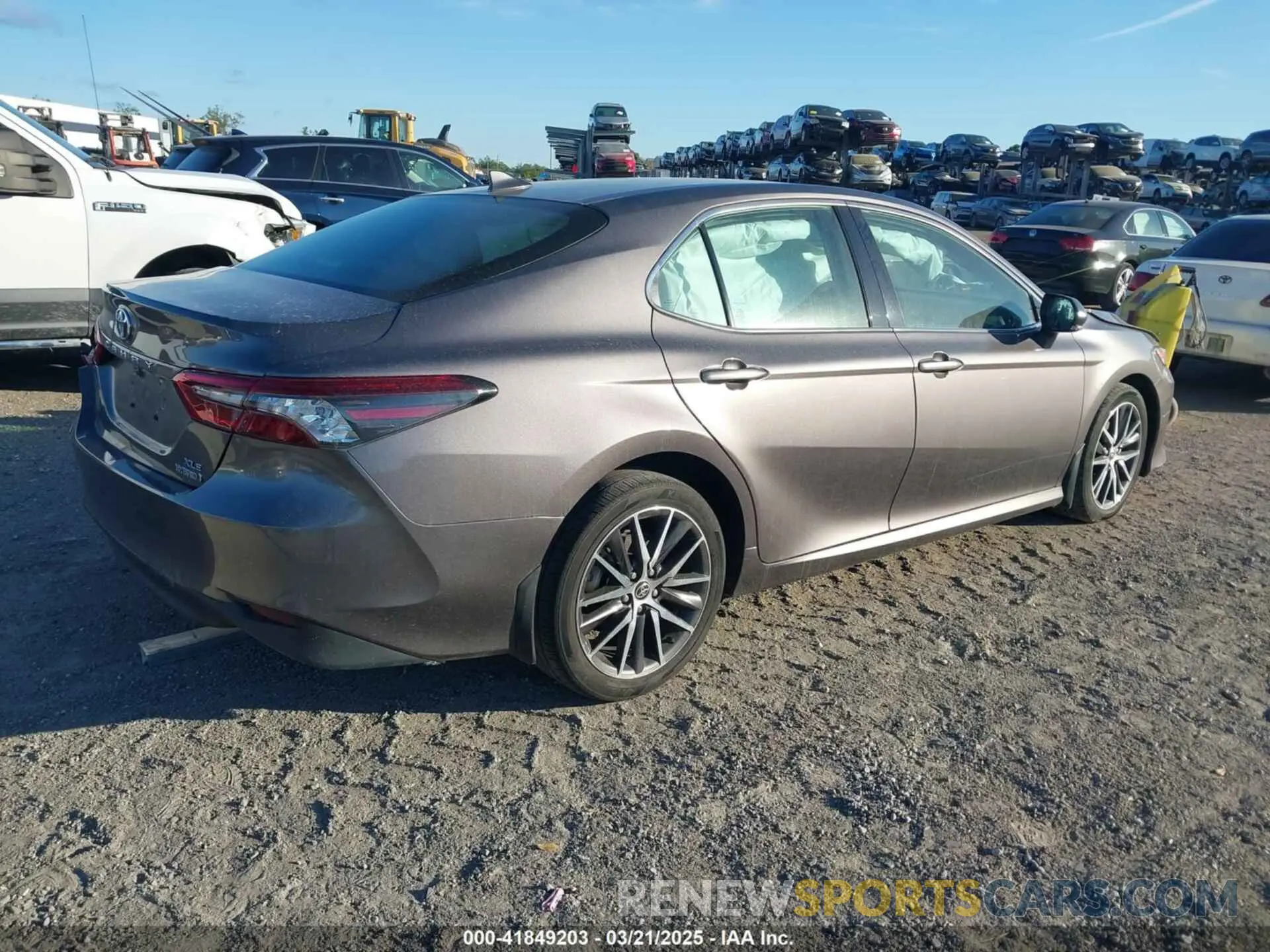 4 fotografías del automóvil dañado 4T1F31AK7NU575845 TOYOTA CAMRY 2022