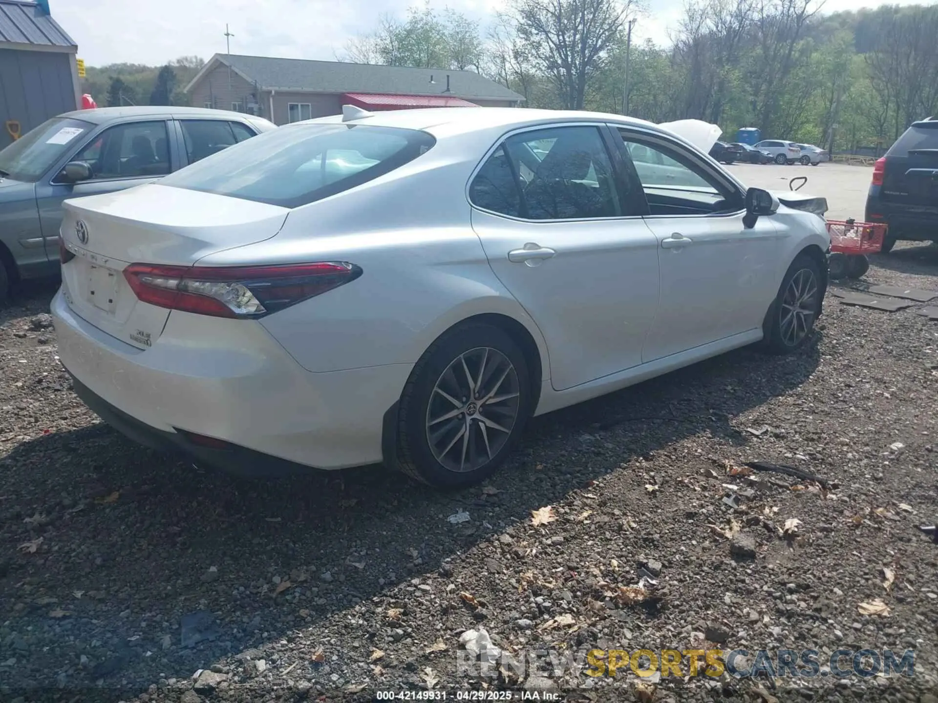 4 fotografías del automóvil dañado 4T1F31AK8NU574042 TOYOTA CAMRY 2022