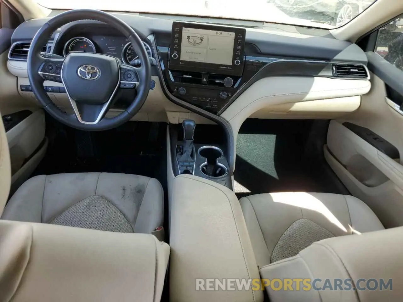 8 fotografías del automóvil dañado 4T1F31AK9NU591948 TOYOTA CAMRY 2022