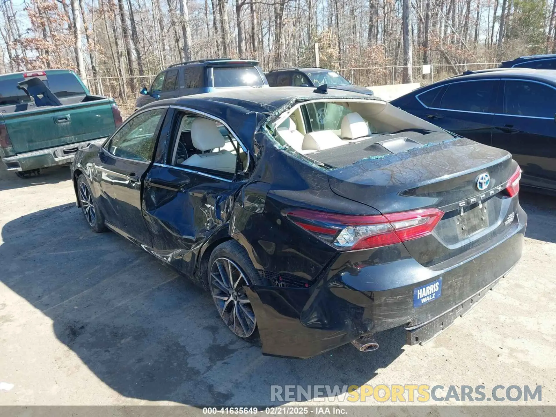 3 fotografías del automóvil dañado 4T1F31AKXNU045580 TOYOTA CAMRY 2022