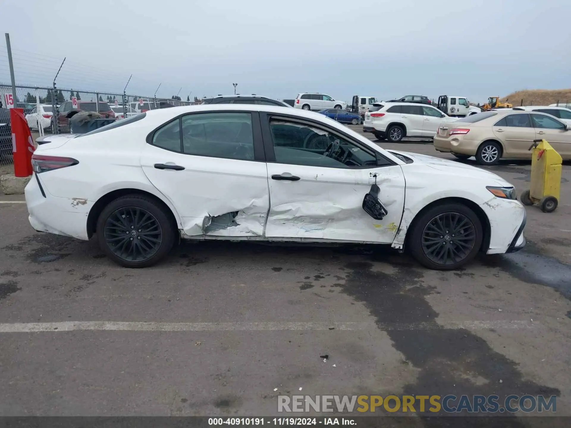 13 fotografías del automóvil dañado 4T1G11AK0NU012520 TOYOTA CAMRY 2022
