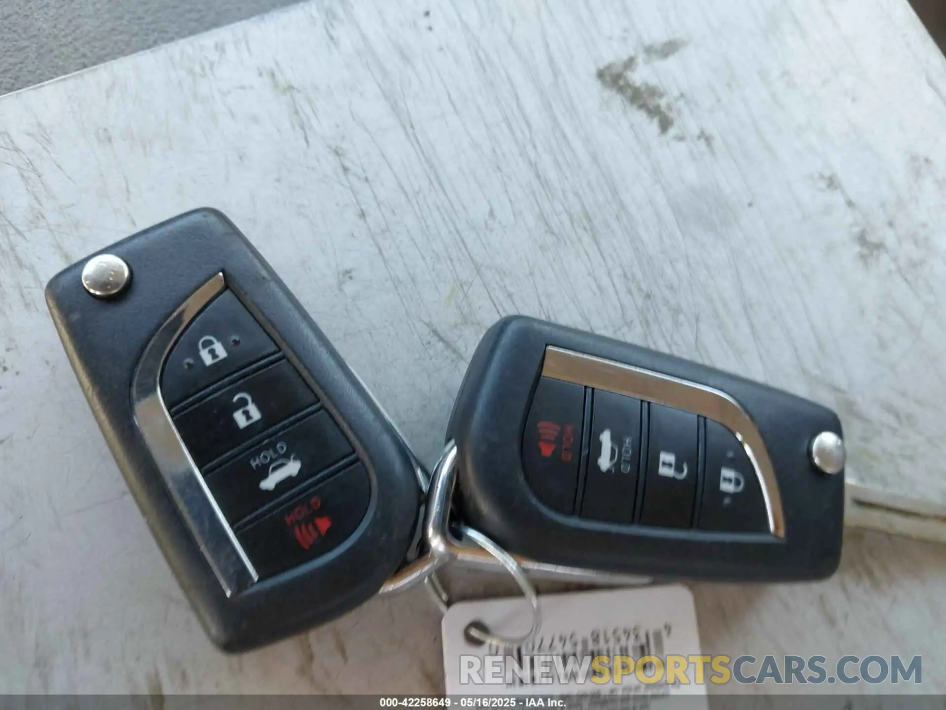 11 fotografías del automóvil dañado 4T1G11AK0NU017605 TOYOTA CAMRY 2022