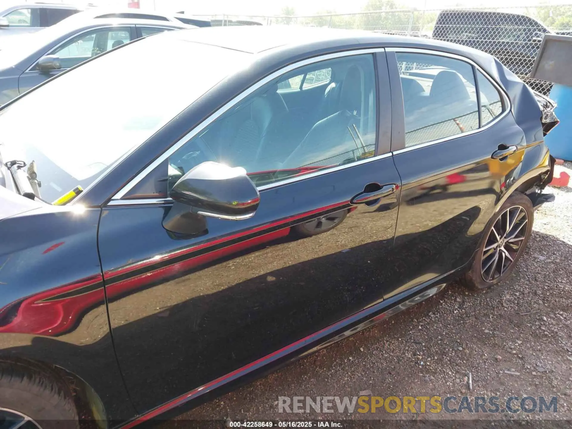 14 fotografías del automóvil dañado 4T1G11AK0NU017605 TOYOTA CAMRY 2022