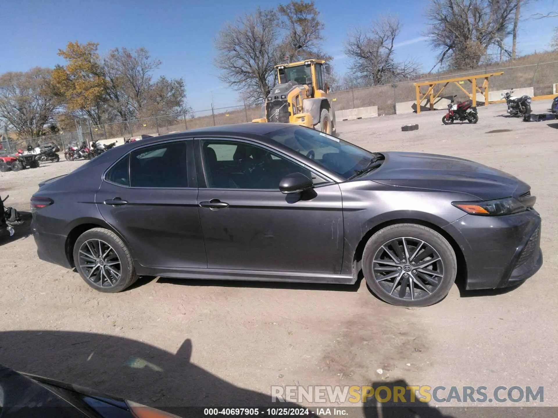 13 fotografías del automóvil dañado 4T1G11AK0NU019158 TOYOTA CAMRY 2022