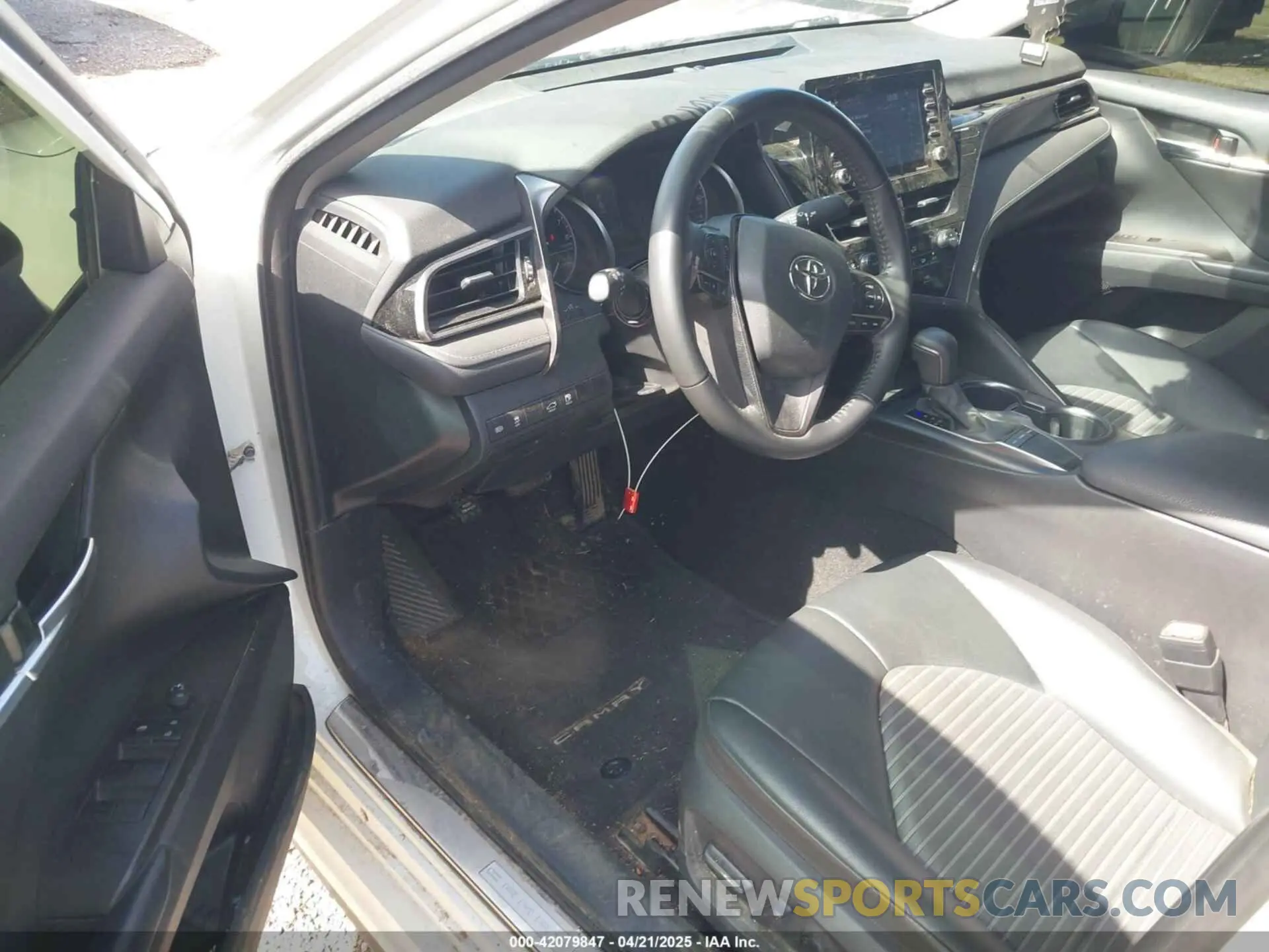 22 fotografías del automóvil dañado 4T1G11AK0NU040494 TOYOTA CAMRY 2022