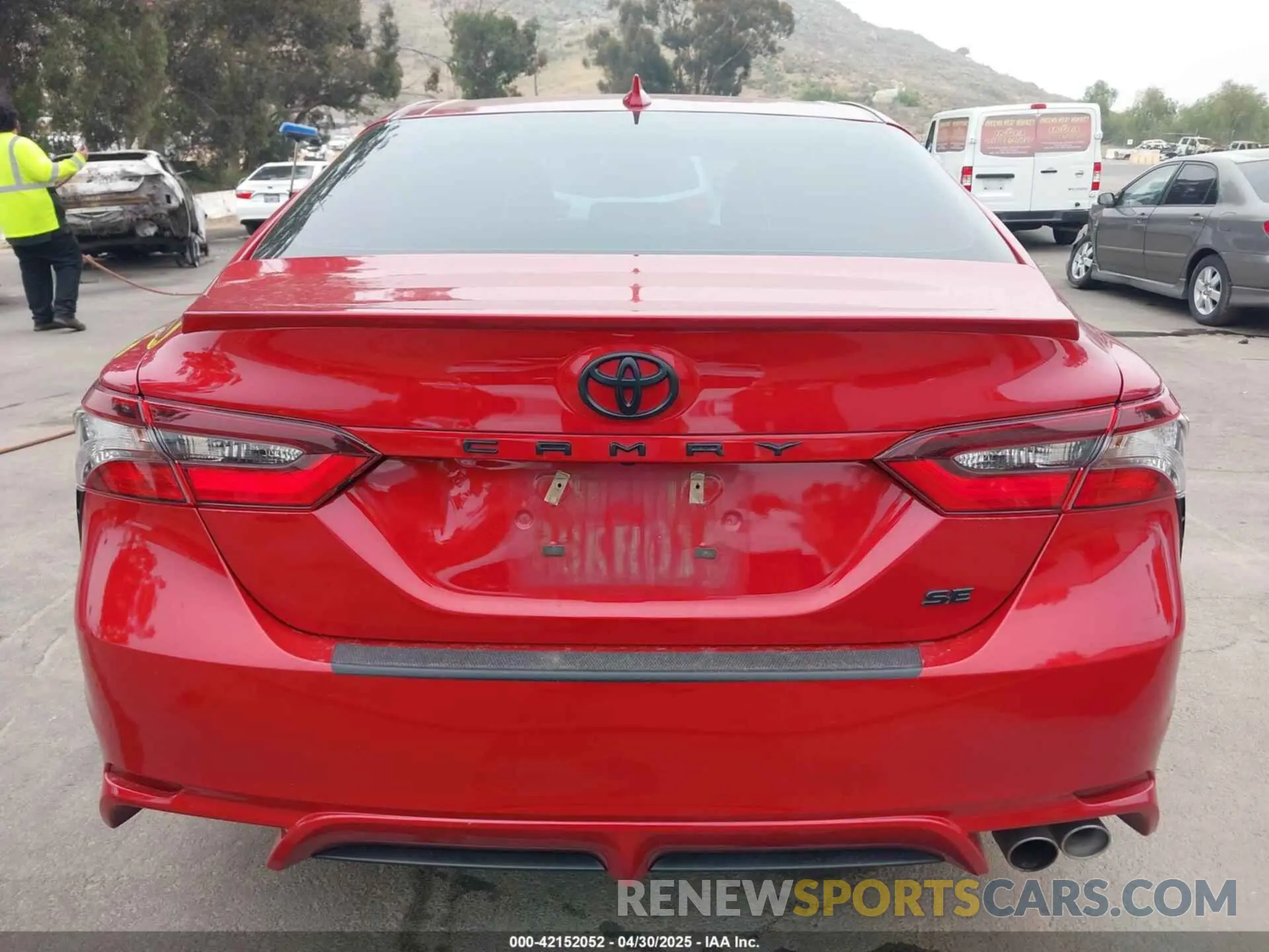 16 fotografías del automóvil dañado 4T1G11AK0NU052841 TOYOTA CAMRY 2022