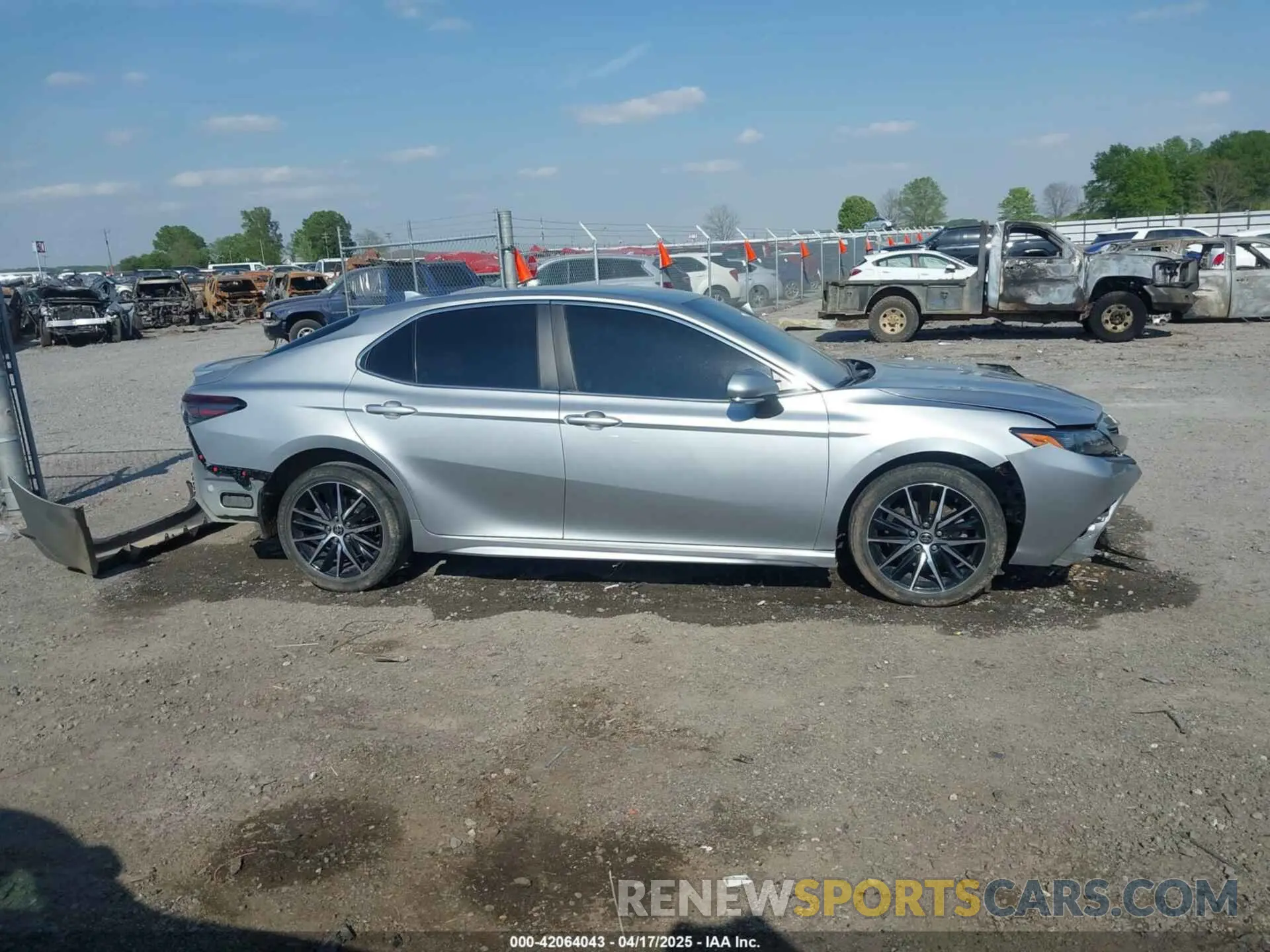 13 fotografías del automóvil dañado 4T1G11AK0NU069140 TOYOTA CAMRY 2022