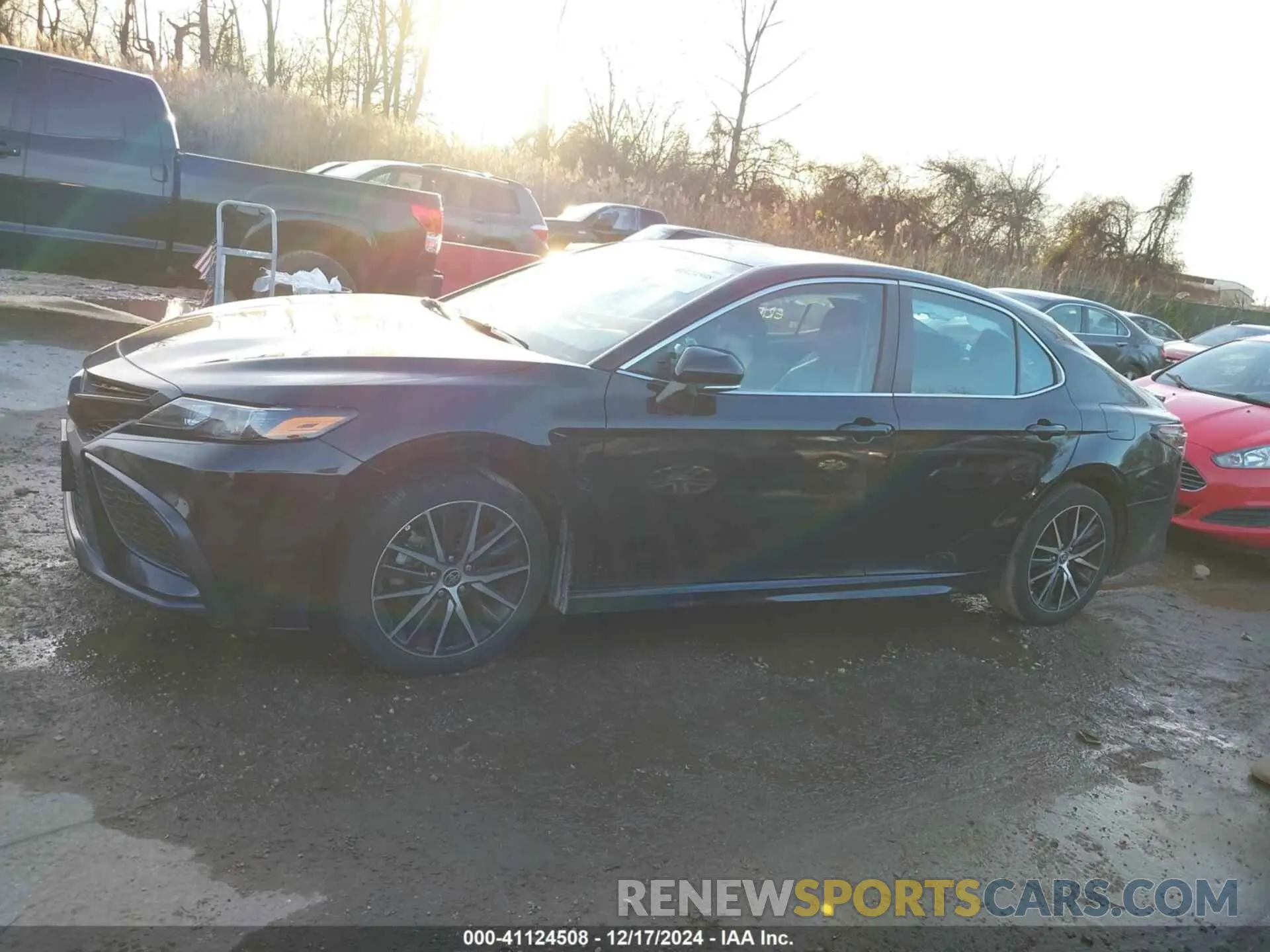 14 fotografías del automóvil dañado 4T1G11AK0NU634938 TOYOTA CAMRY 2022