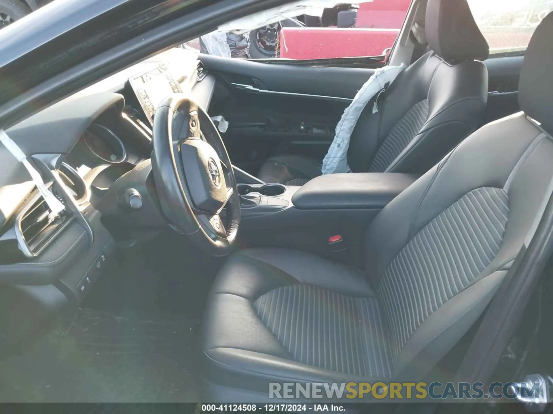 5 fotografías del automóvil dañado 4T1G11AK0NU634938 TOYOTA CAMRY 2022