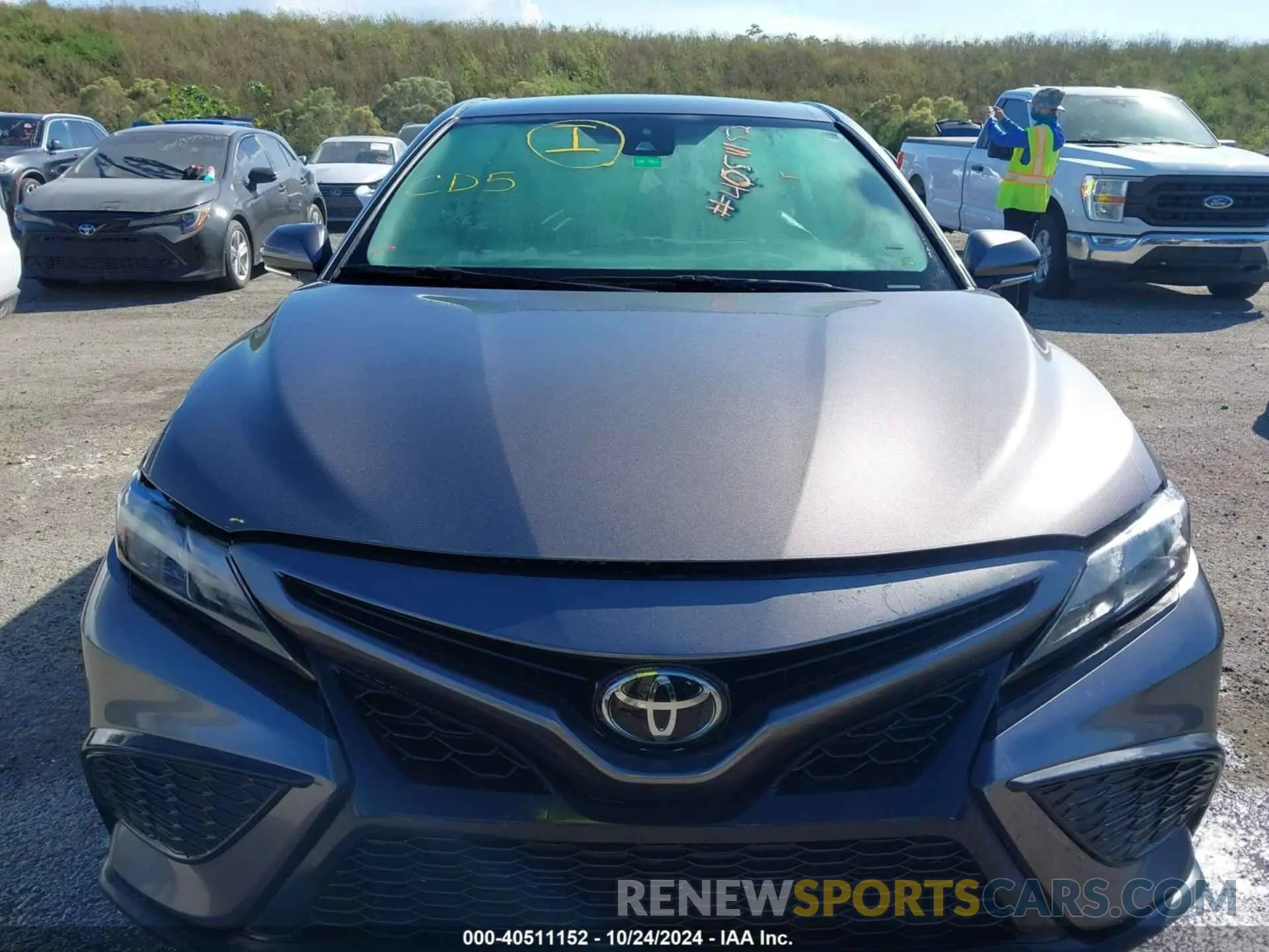 12 fotografías del automóvil dañado 4T1G11AK0NU656860 TOYOTA CAMRY 2022