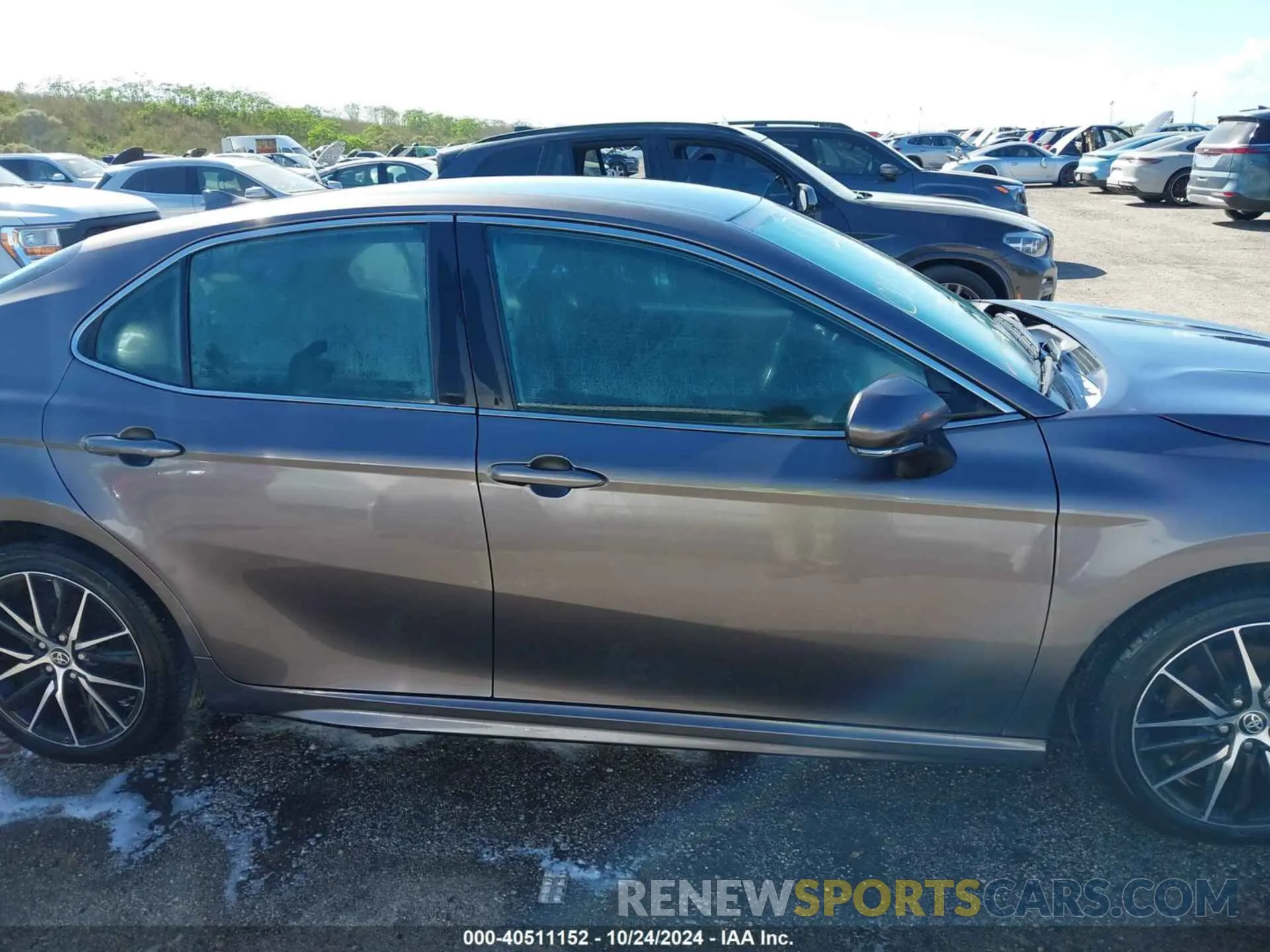 13 fotografías del automóvil dañado 4T1G11AK0NU656860 TOYOTA CAMRY 2022