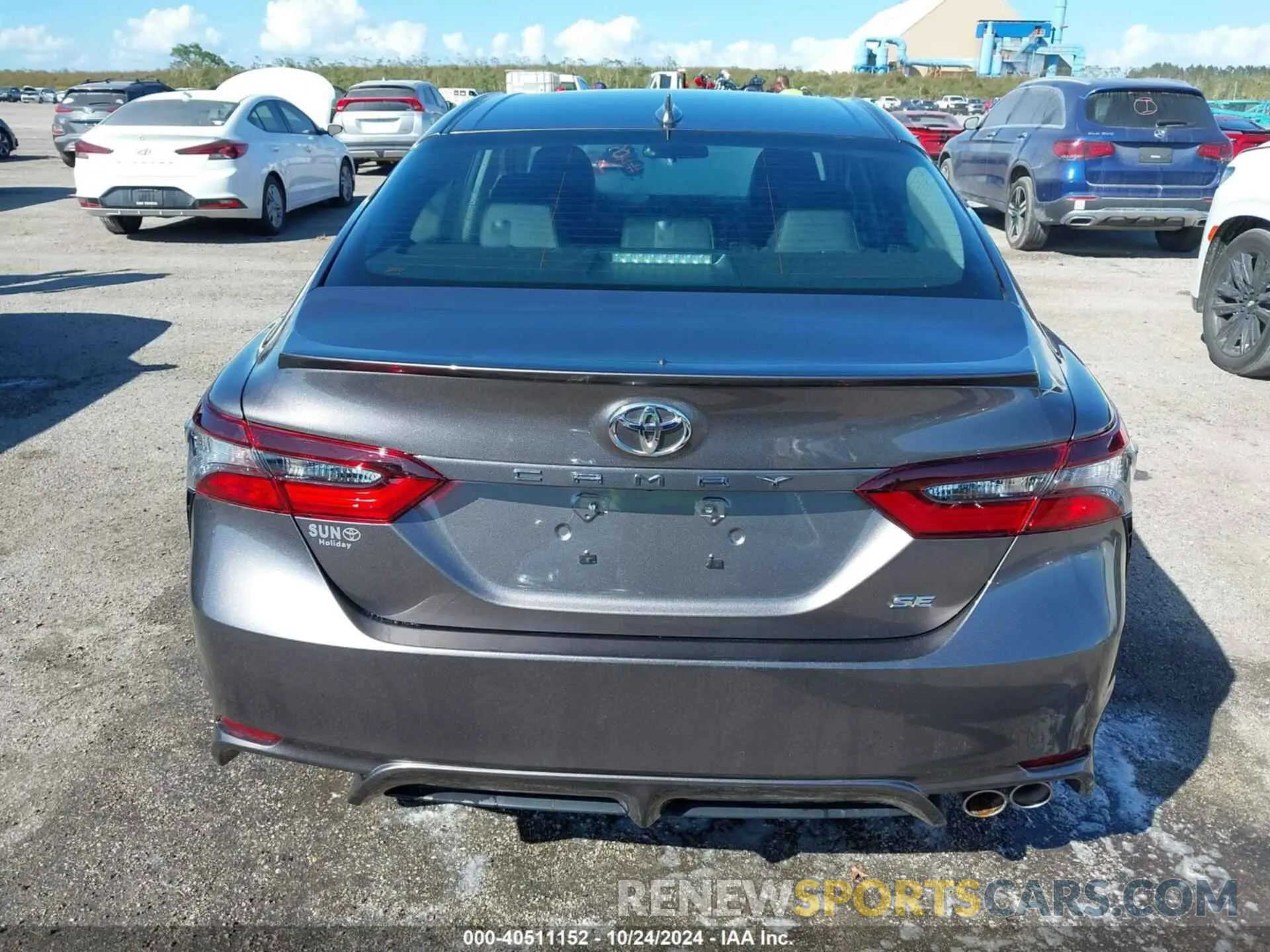 16 fotografías del automóvil dañado 4T1G11AK0NU656860 TOYOTA CAMRY 2022