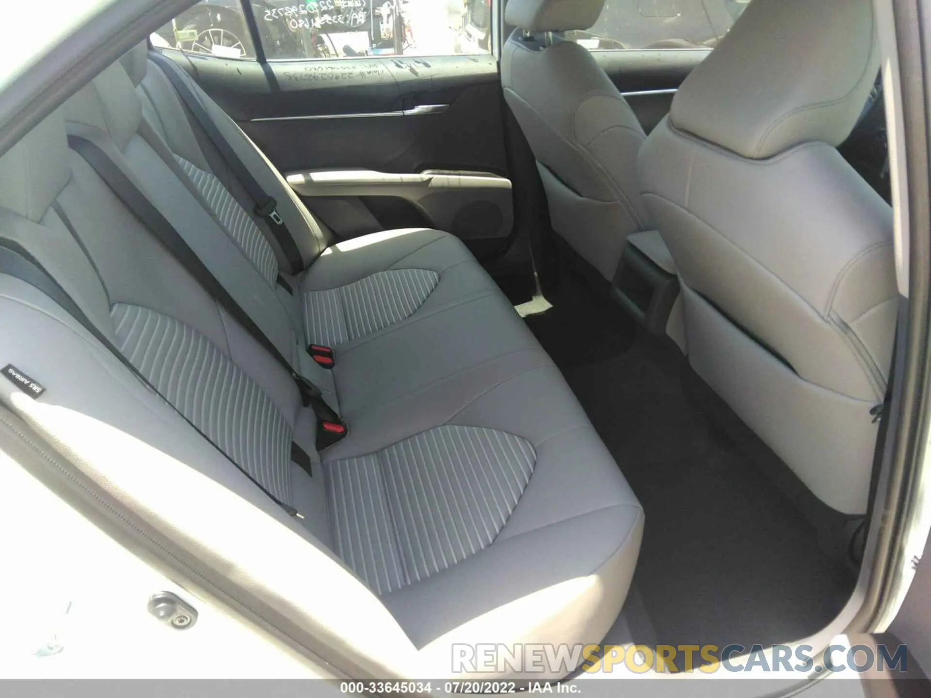 8 fotografías del automóvil dañado 4T1G11AK0NU692614 TOYOTA CAMRY 2022