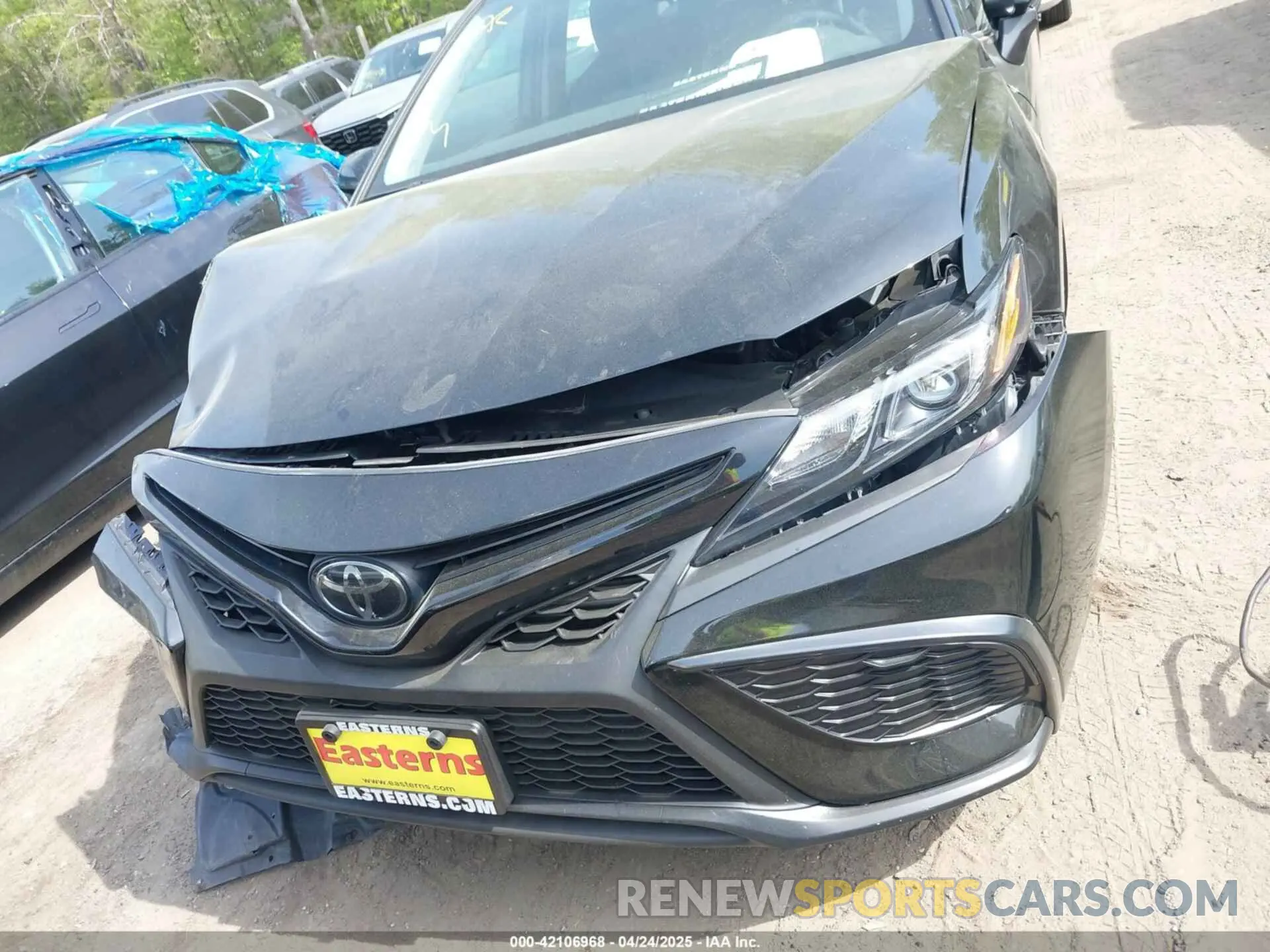 12 fotografías del automóvil dañado 4T1G11AK0NU695559 TOYOTA CAMRY 2022