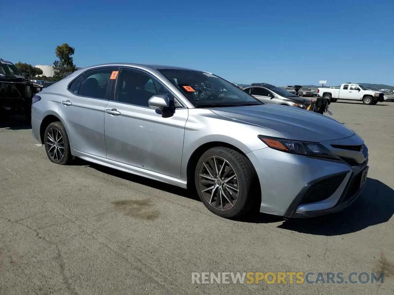 4 fotografías del automóvil dañado 4T1G11AK0NU701781 TOYOTA CAMRY 2022