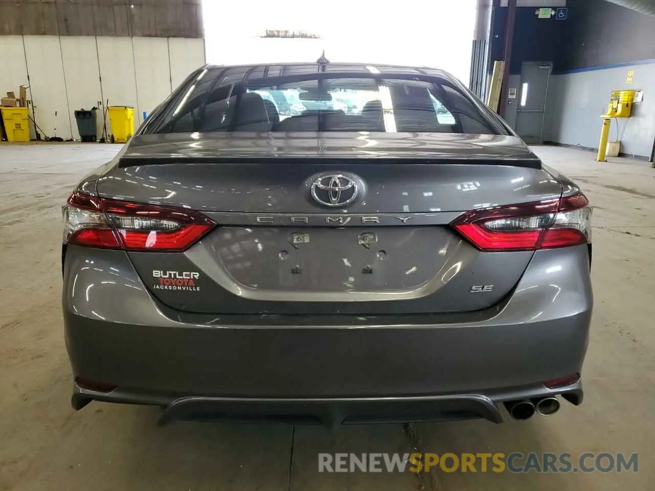 6 fotografías del automóvil dañado 4T1G11AK0NU703840 TOYOTA CAMRY 2022