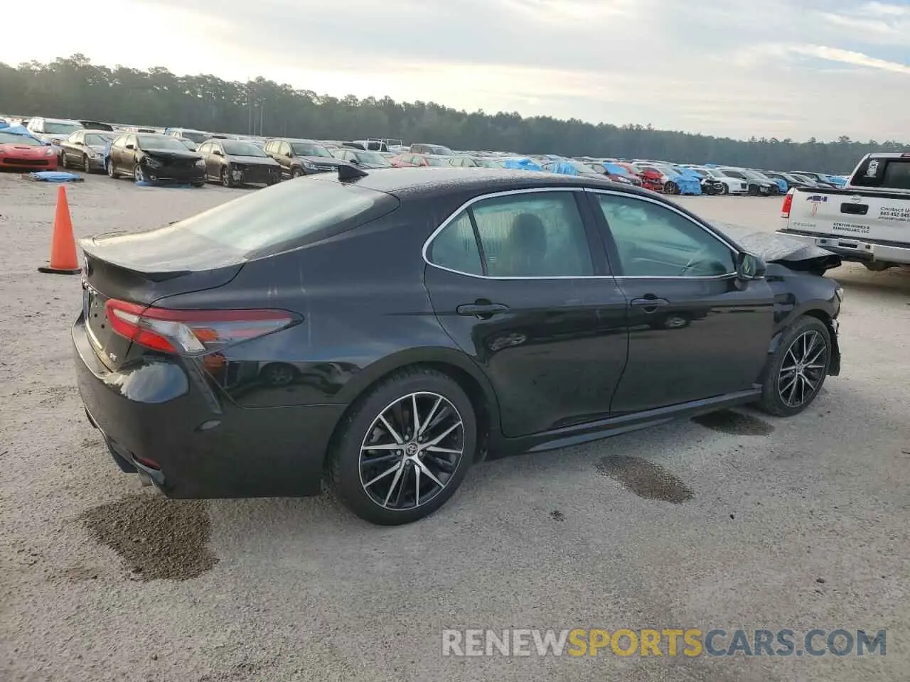 3 fotografías del automóvil dañado 4T1G11AK0NU706009 TOYOTA CAMRY 2022