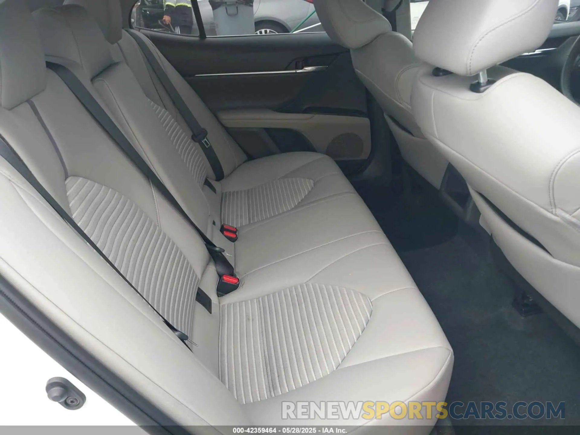 8 fotografías del automóvil dañado 4T1G11AK0NU715065 TOYOTA CAMRY 2022