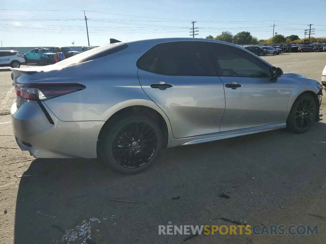 3 fotografías del automóvil dañado 4T1G11AK1NU013787 TOYOTA CAMRY 2022
