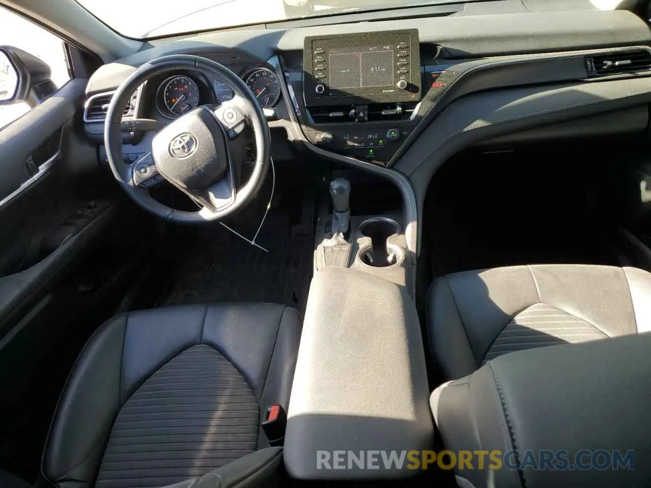 8 fotografías del automóvil dañado 4T1G11AK1NU013787 TOYOTA CAMRY 2022