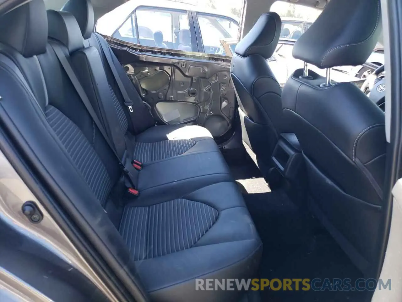 10 fotografías del automóvil dañado 4T1G11AK1NU038642 TOYOTA CAMRY 2022