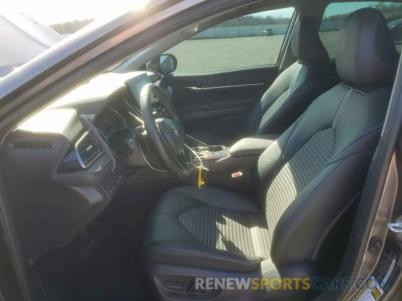 7 fotografías del automóvil dañado 4T1G11AK1NU047860 TOYOTA CAMRY 2022