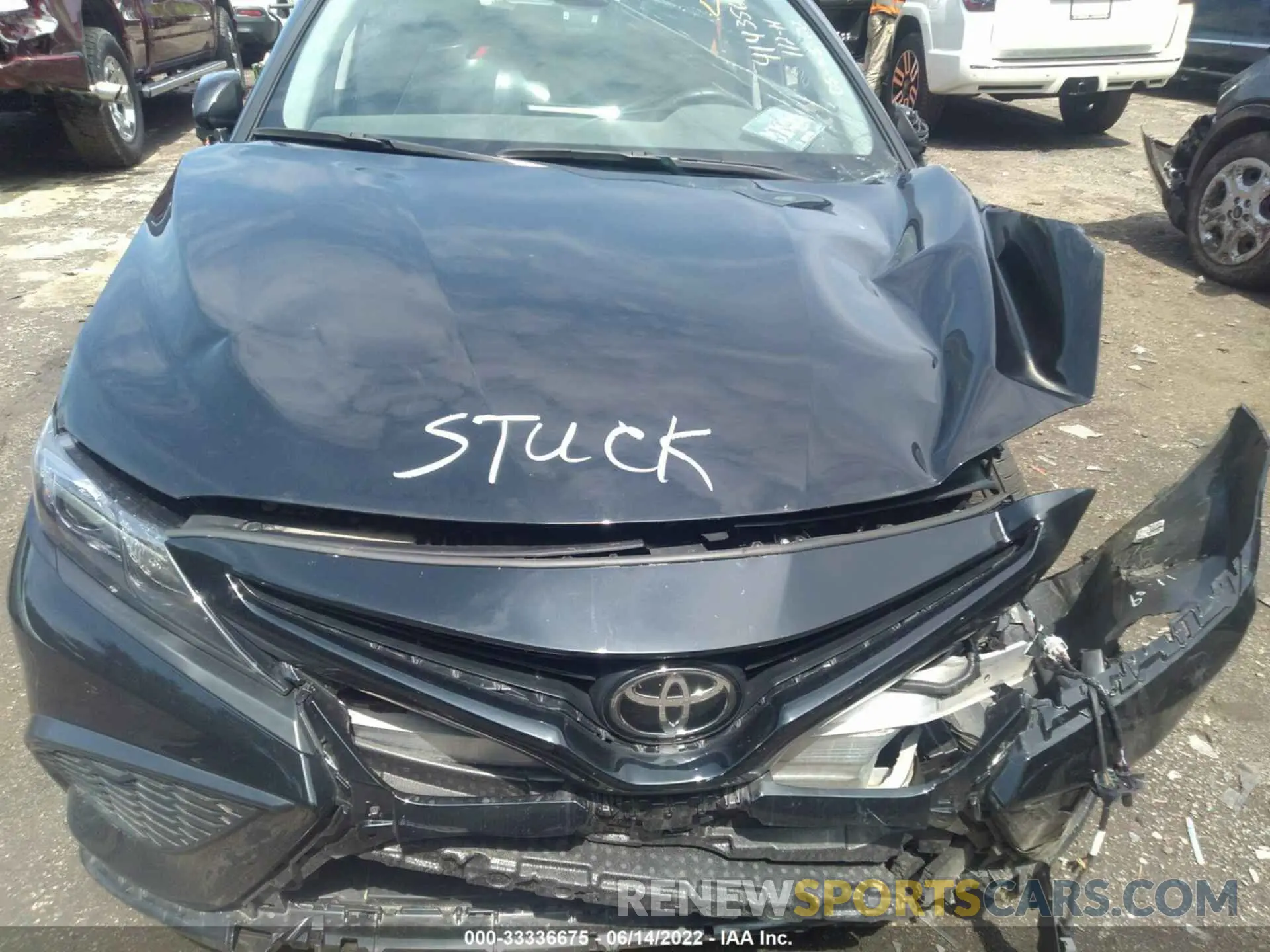 10 fotografías del automóvil dañado 4T1G11AK1NU618067 TOYOTA CAMRY 2022