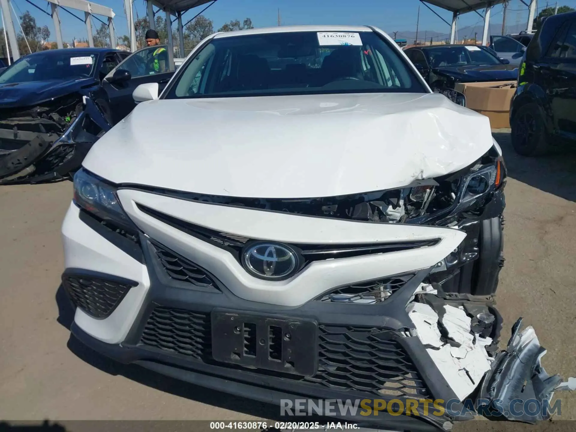 12 fotografías del automóvil dañado 4T1G11AK1NU644202 TOYOTA CAMRY 2022