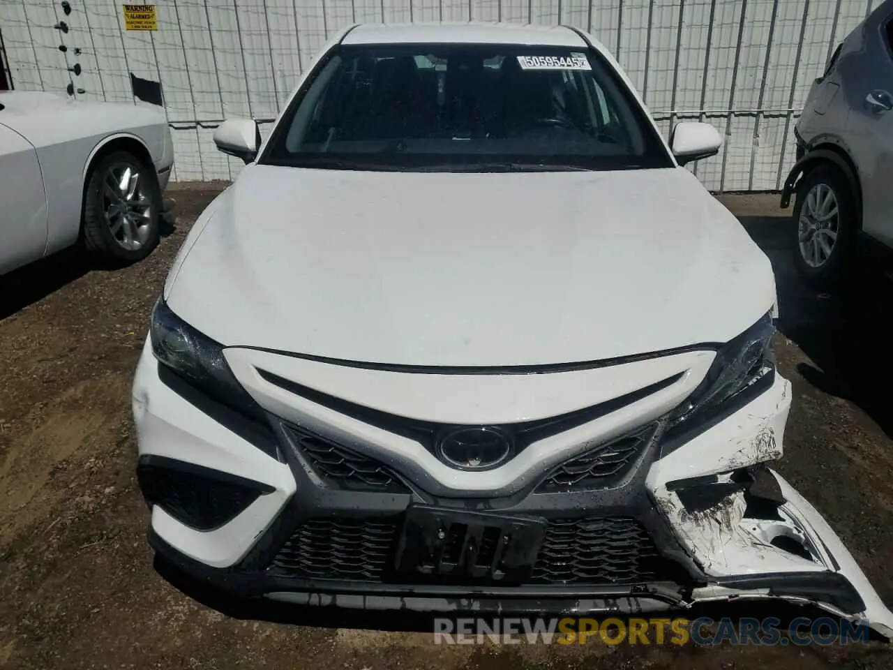 5 fotografías del automóvil dañado 4T1G11AK1NU655300 TOYOTA CAMRY 2022