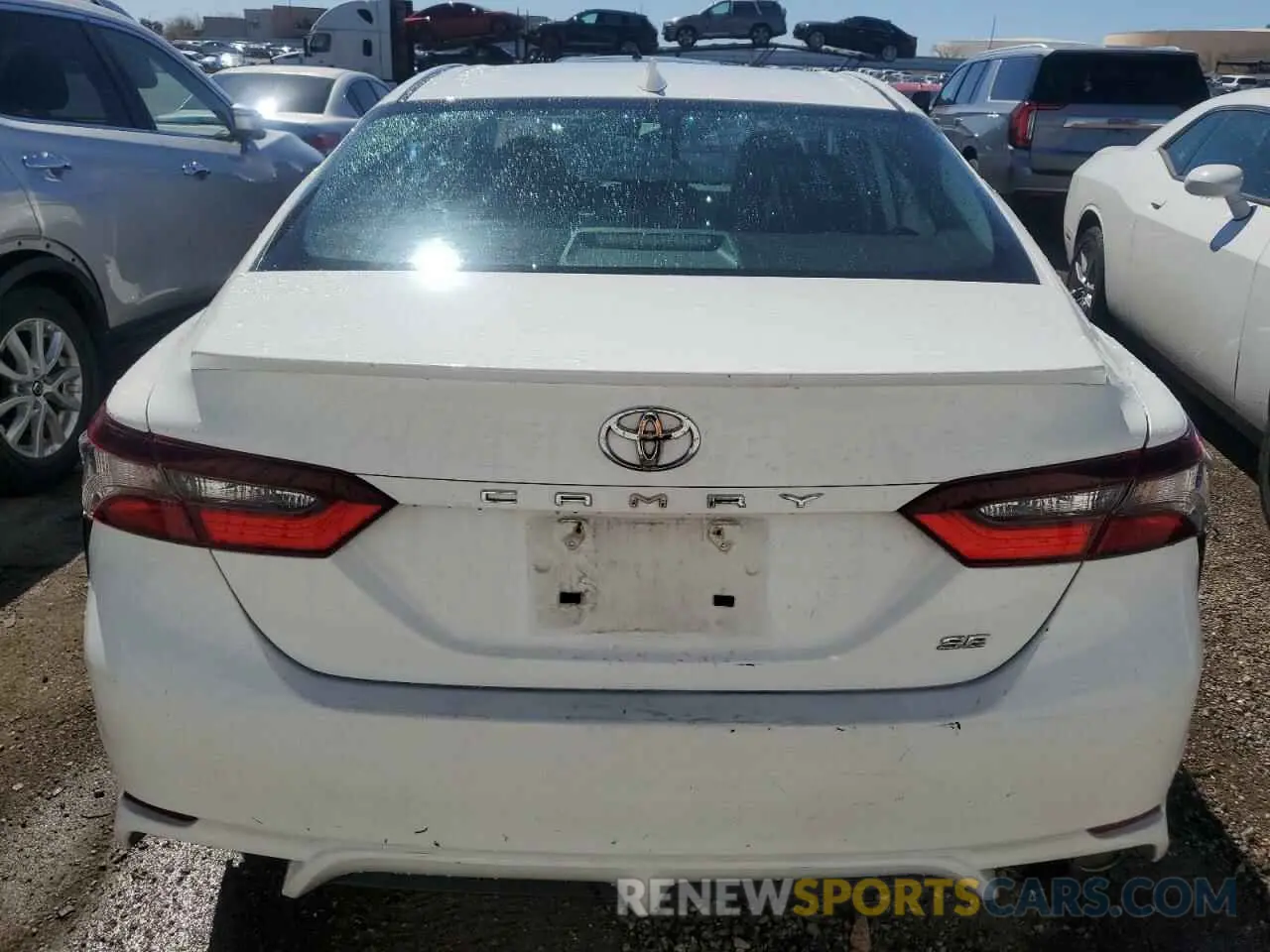 6 fotografías del automóvil dañado 4T1G11AK1NU655300 TOYOTA CAMRY 2022