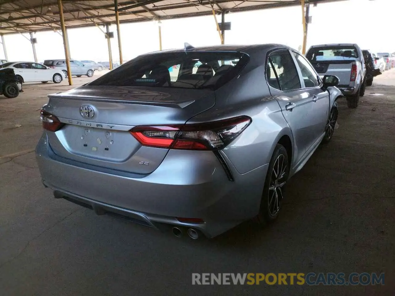 4 fotografías del automóvil dañado 4T1G11AK1NU662893 TOYOTA CAMRY 2022