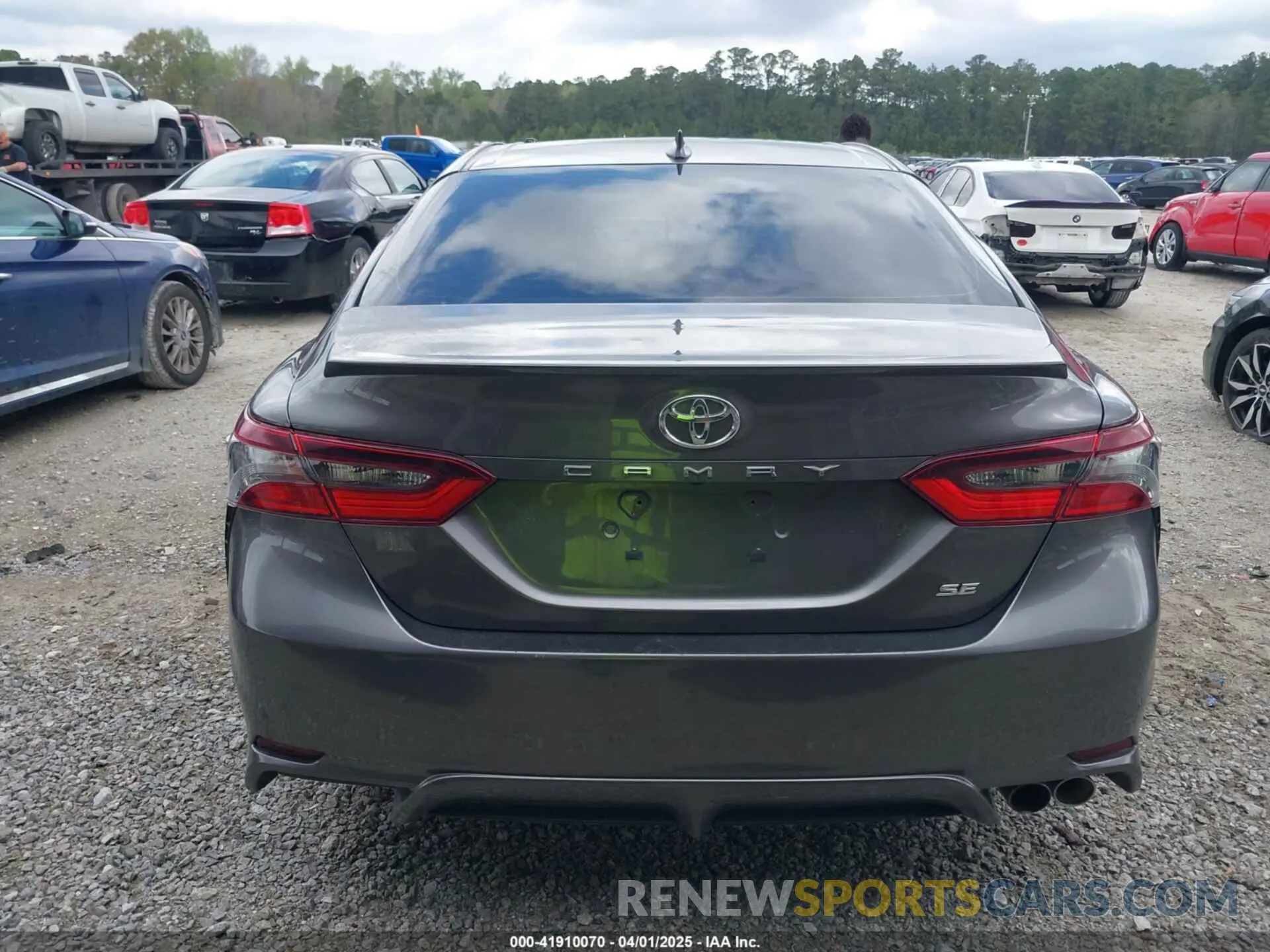 16 fotografías del automóvil dañado 4T1G11AK1NU686269 TOYOTA CAMRY 2022