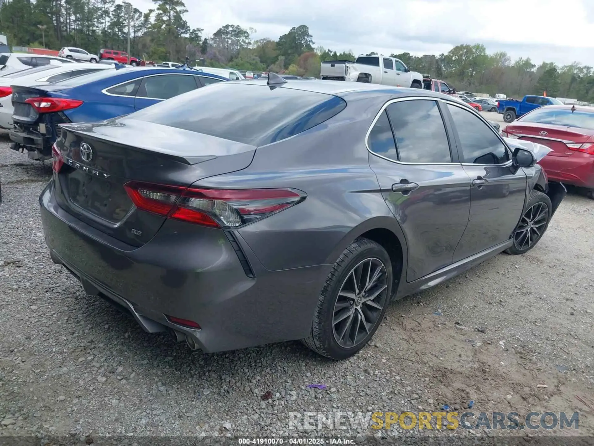 4 fotografías del automóvil dañado 4T1G11AK1NU686269 TOYOTA CAMRY 2022