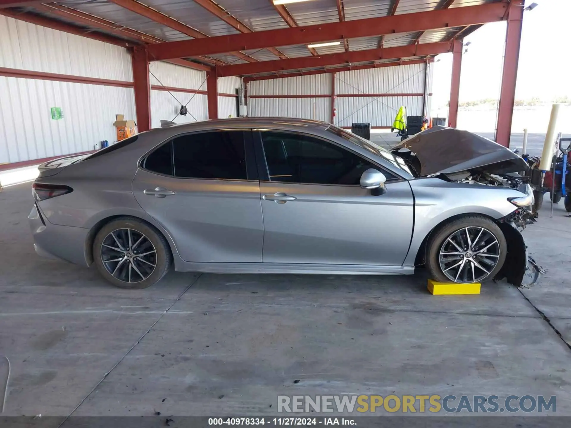 13 fotografías del automóvil dañado 4T1G11AK1NU694579 TOYOTA CAMRY 2022