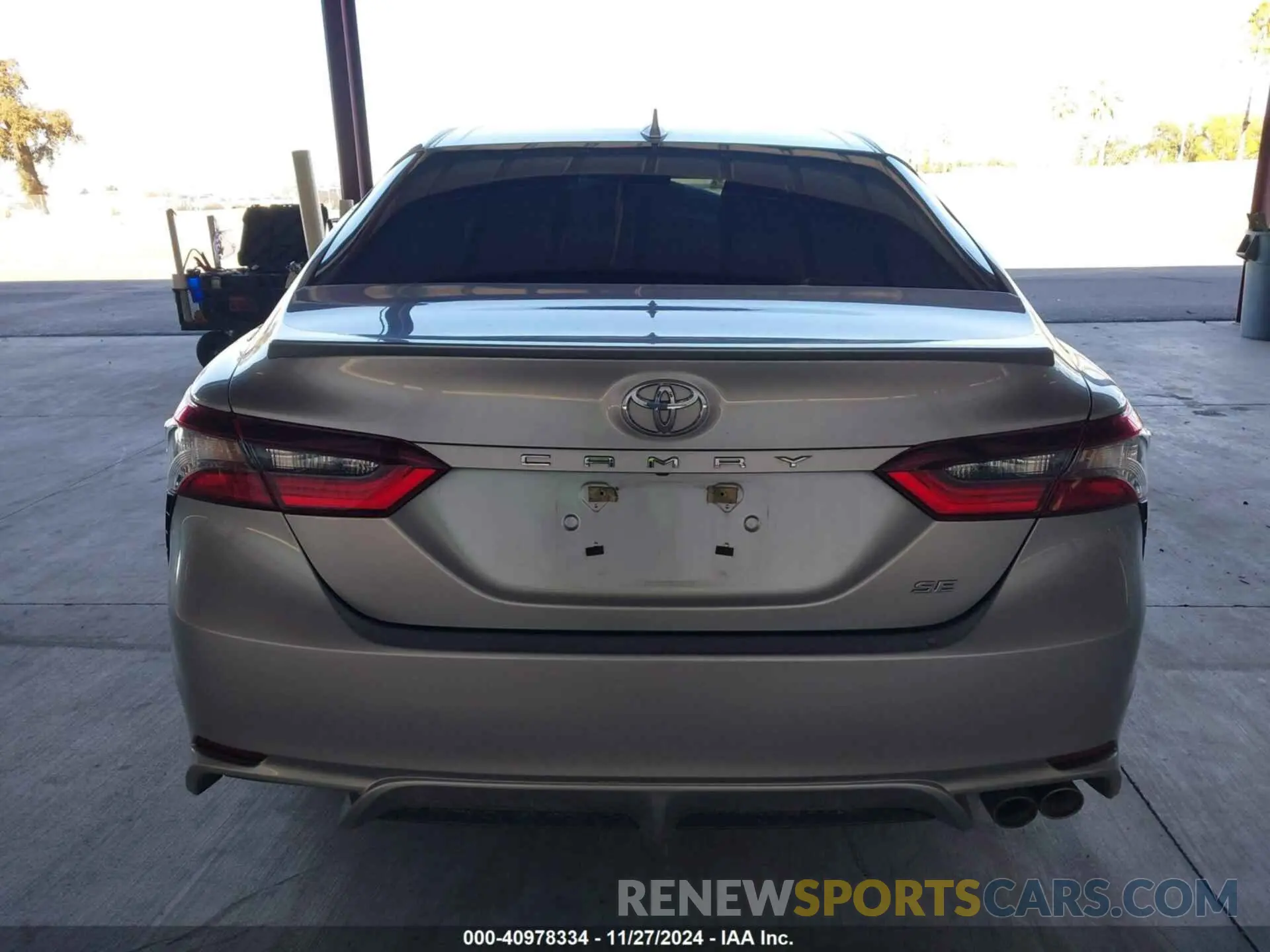 16 fotografías del automóvil dañado 4T1G11AK1NU694579 TOYOTA CAMRY 2022