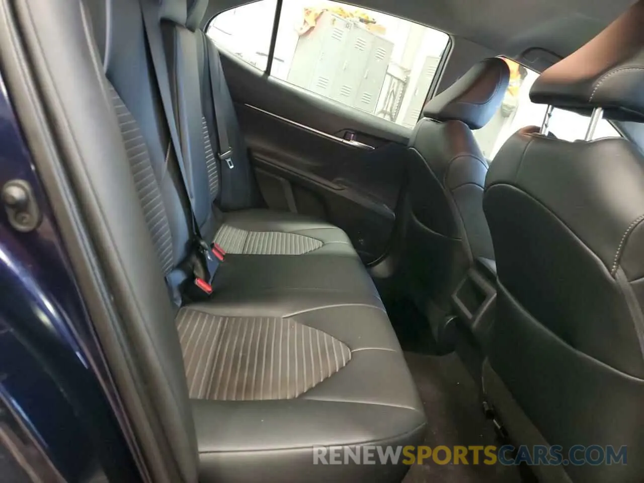 10 fotografías del automóvil dañado 4T1G11AK1NU708660 TOYOTA CAMRY 2022