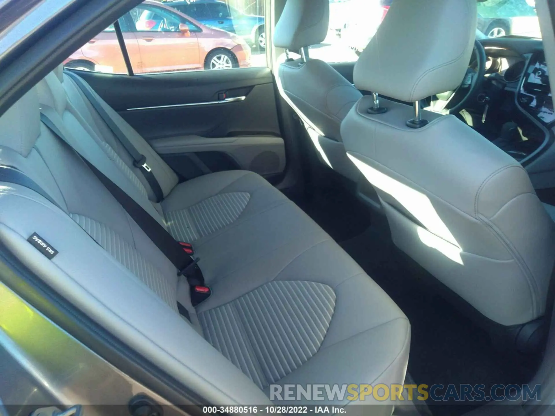 8 fotografías del automóvil dañado 4T1G11AK1NU713681 TOYOTA CAMRY 2022